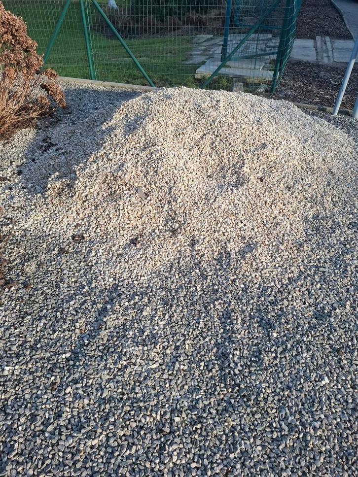 Kleine steentjes als bodembedekker, Tuin en Terras, Grind, Keien en Split, Ophalen