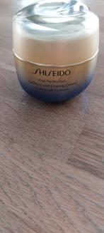 SHISEIDO CREME LIFT FERMETE A SAISIR !, Bijoux, Sacs & Beauté, Beauté | Soins du visage, Enlèvement, Neuf, Tout le visage, Soins