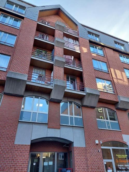 Loué: Superbe appartement +/- 100M2. 2 chambres, Immo, Appartements & Studios à louer, Charleroi, 50 m² ou plus