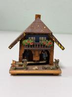 Maison météo vintage en bois 12 cm Maison en bois rotative, Enlèvement ou Envoi