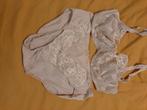 Chantelle 75F en 44, Chantelle, Verzenden, Beige, Setje