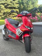 MOET WEG Gilera Runner B klasse, Fietsen en Brommers, Scooters | Piaggio, Ophalen, Zo goed als nieuw