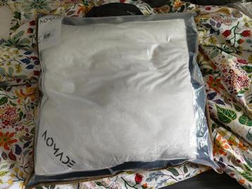 Hoofdkussen Nomade Princess (60x60) beschikbaar voor biedingen
