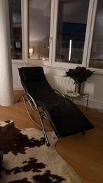 lounge chair vintage en cuir noir & structure chrome, Enlèvement