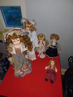 Lot de 5 poupées en porcelaine dont 1 musical, Antiquités & Art