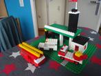 Lego vintage 347-1 Brandweerman, politie, ambulancegarage, Ophalen of Verzenden, Gebruikt, Complete set, Lego