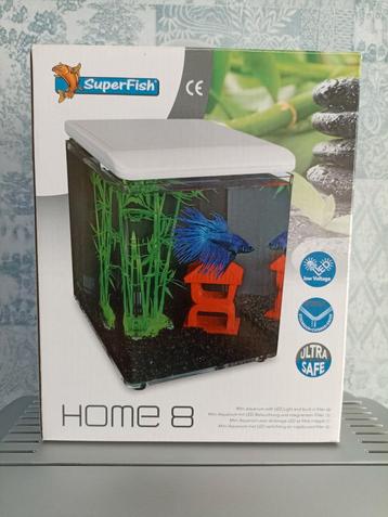 Aquarium Superfish 8  beschikbaar voor biedingen
