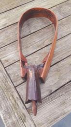 Authentieke ketting + bel voor koe (Centraal-Afrika), Antiek en Kunst, Ophalen