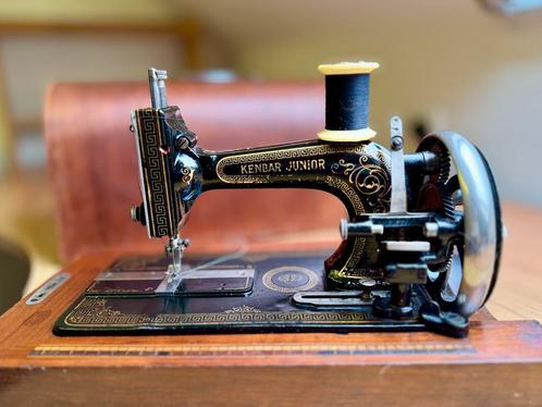 Zeldzame Kenbar Junior Antiek Naaimachine 1/2 maat, Antiek en Kunst, Antiek | Naaimachines, Ophalen