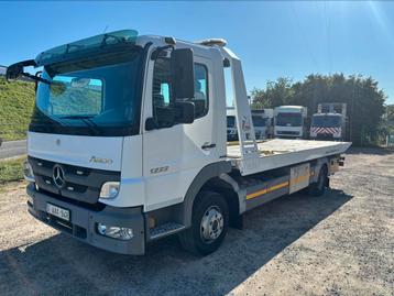 Mercedes atego 1222 takelwagen beschikbaar voor biedingen