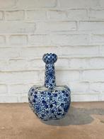 Vase tulipe en porcelaine chinoise, Antiquités & Art, Curiosités & Brocante, Enlèvement ou Envoi