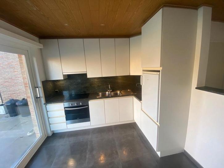 keuken, Maison & Meubles, Cuisine | Cuisines complètes, Utilisé, Cuisine d'angle, Blanc, Granit ou Pierre, Sans poignée, Enlèvement