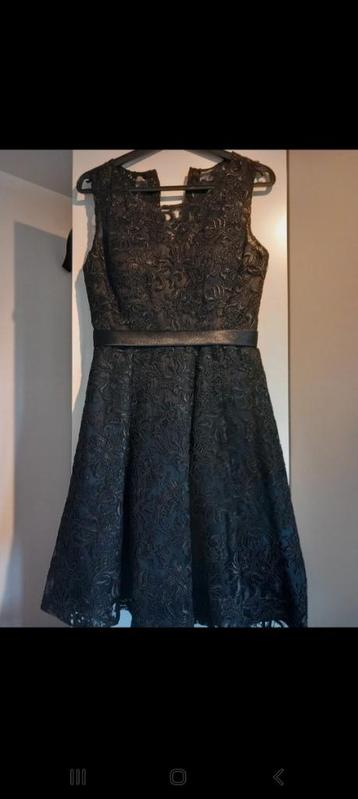 Robe soirée, noire dentelle, 38/40 beschikbaar voor biedingen