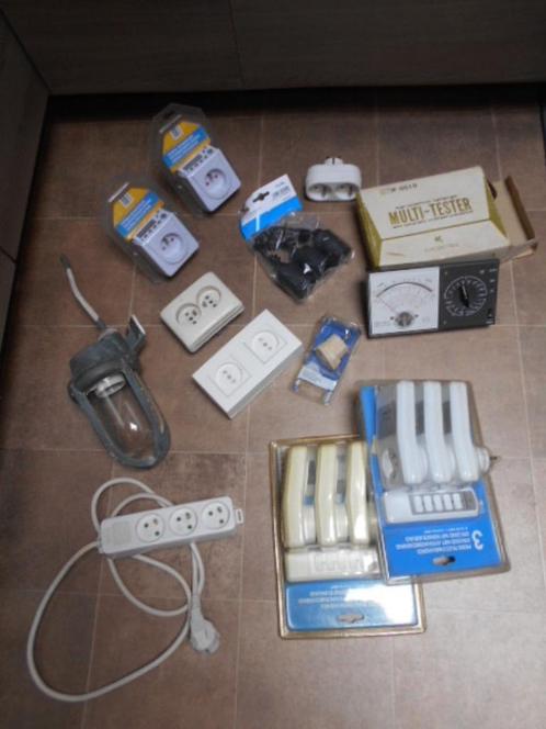 Lot elektrisch gerei / Alles voor 20 €, Doe-het-zelf en Bouw, Elektriciteit en Kabels, Zo goed als nieuw, Ophalen