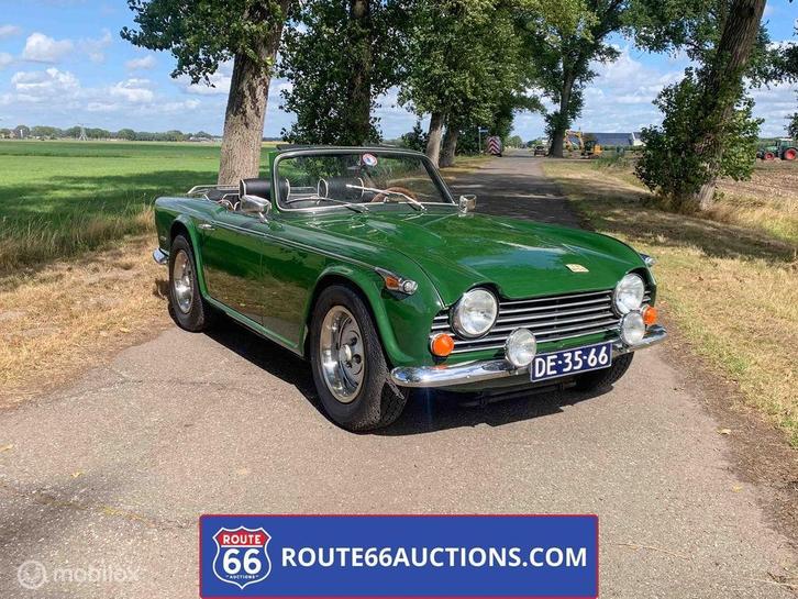 Triumph TR250 | 1967 | Route 66 Auctions, Auto's, Oldtimers, Bedrijf, Te koop, Triumph, Benzine, Overige carrosserie, Handgeschakeld