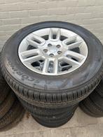 Land Rover Defender alu velgen met banden "dot 4724", Auto-onderdelen, Banden en Velgen, Gebruikt, 255 mm, Banden en Velgen, Terreinwagen
