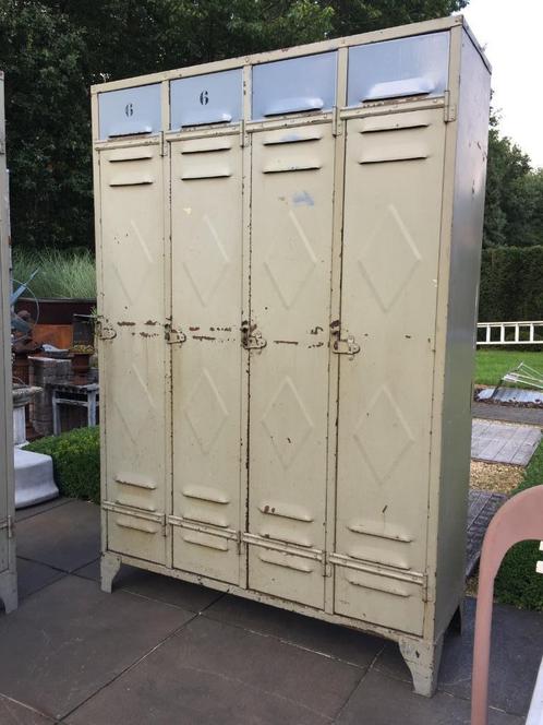 Authentieke oude Franse 4 - deurs lockerkasten Wiebers, Huis en Inrichting, Kasten | Lockerkasten, Gebruikt, Ophalen
