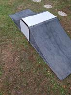 Skateramp 210 cm lengte 30 cm  hoogte 65 cm breed, Sport en Fitness, Skateboarden, Ophalen, Gebruikt, Overige typen