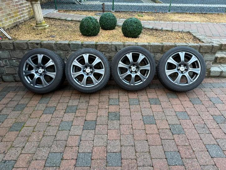 Winterbanden op rc velg 5x108 18duim in mooie staat, Auto-onderdelen, Banden en Velgen, Banden en Velgen, Winterbanden, 18 inch