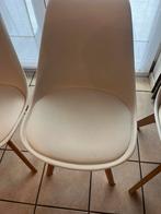 Scandinavische witte stoelen, Huis en Inrichting, Gebruikt, Wit, Vier, Ophalen