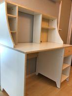 Wit bureau met details in beuk en veel opbergvakken, Huis en Inrichting, Bureaus, Ophalen, Zo goed als nieuw, Bureau