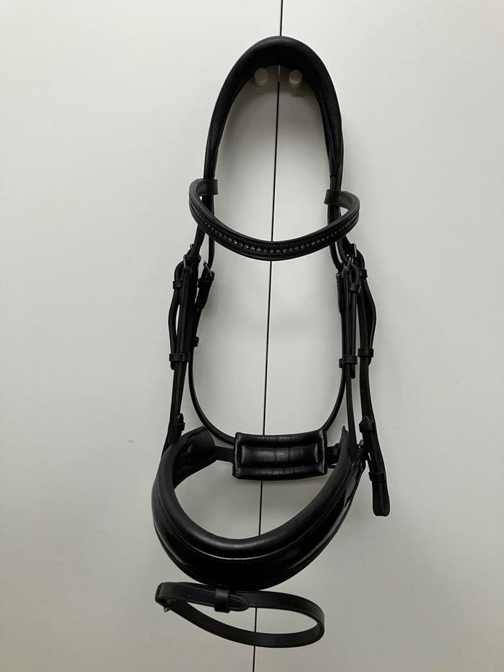 Twee Tess trenshoofdstellen maat full, Dieren en Toebehoren, Paarden en Pony's | Hoofdstellen en Tuigage, Zo goed als nieuw, Dressuur