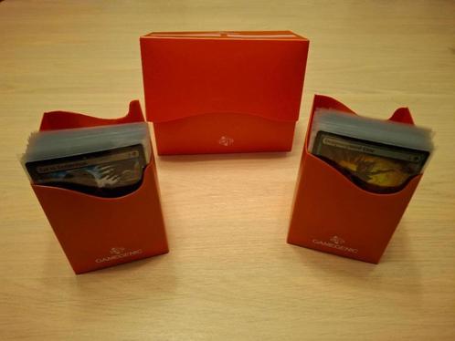 MTG Red Box with R,U,C Foils only (120 NM cards) !!, Hobby en Vrije tijd, Verzamelkaartspellen | Magic the Gathering, Zo goed als nieuw