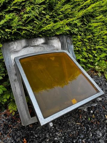 Dakraam Boomse  beschikbaar voor biedingen