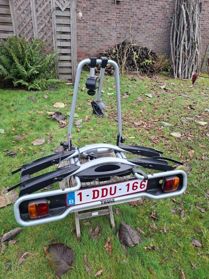 Fietsrek voor op trekhaak, Auto diversen, Fietsendragers, Gebruikt, Trekhaakdrager, 2 fietsen, Brede banden, Elektrische fiets