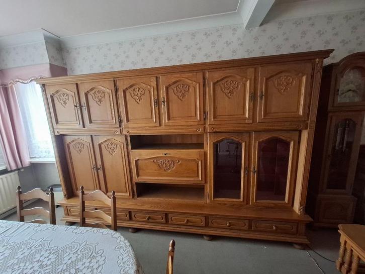 gratis, Huis en Inrichting, Kasten | Wandmeubels, Gebruikt, Met lade(s), Met deur(en), Met klep(pen), Met plank(en), Eikenhout