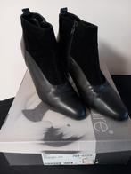 Belles chaussures noires taille 37 1/2, Comme neuf, Enlèvement