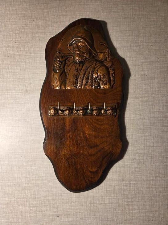 Oud sleutelrekje, Antiek en Kunst, Antiek | Brons en Koper, Koper, Ophalen of Verzenden