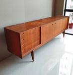 Groot dressoir Vintage dressoir Oswald Vermaercke V-vorm, Huis en Inrichting, Ophalen, Zo goed als nieuw