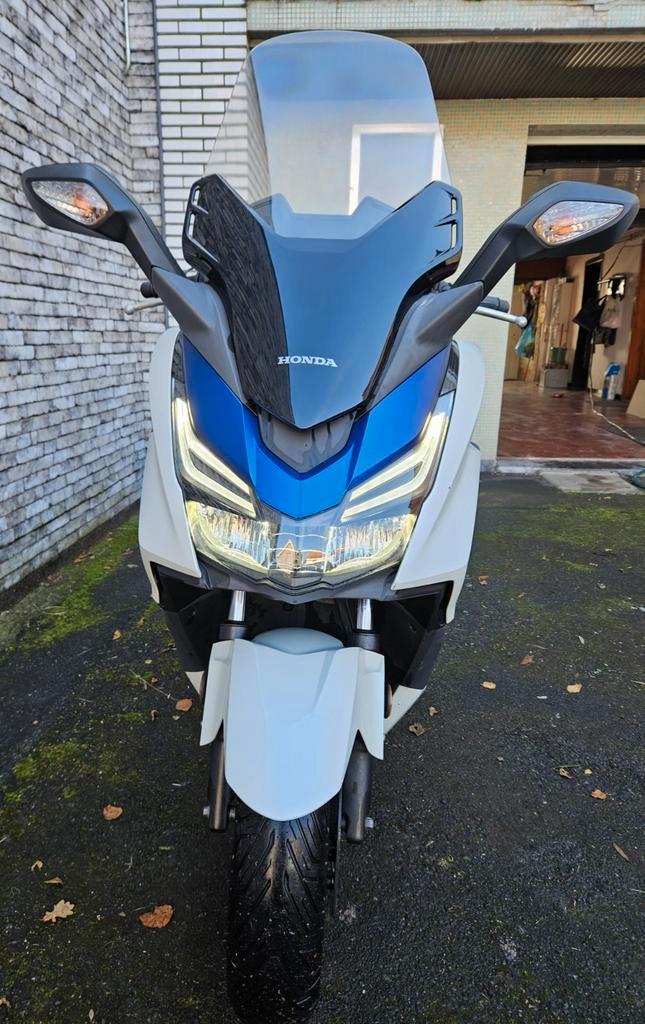 HONDA FORZA 125, Vélos & Vélomoteurs, Scooters | Yamaha, Comme neuf, Enlèvement
