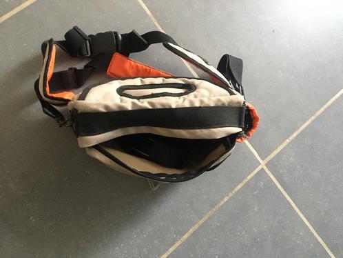 Schoudertas en heuptas met handvat voor allerlei, Handtassen en Accessoires, Tassen | Schoudertassen, Zo goed als nieuw, Ophalen of Verzenden