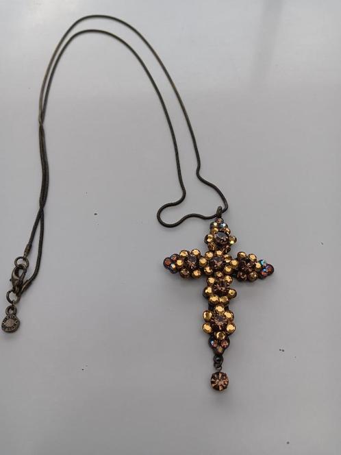 Pilgrim halsketting met kruis in strass, Handtassen en Accessoires, Kettingen, Nieuw, Overige materialen, Overige kleuren, Met hanger