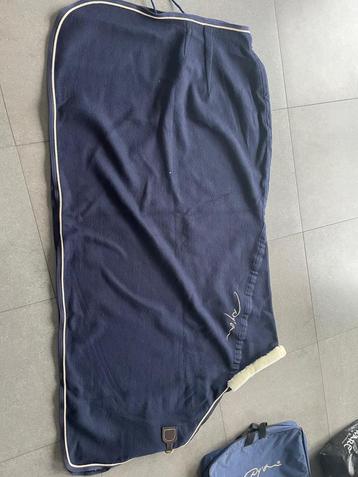 Couverture en laine taille 145 Dyon beschikbaar voor biedingen