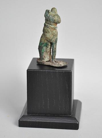 BASTET, bronzen beeldje, Egypte, 4e-6e eeuw n Chr beschikbaar voor biedingen