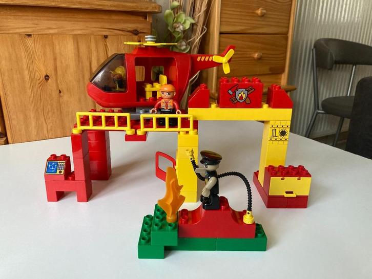 Duplo LEGO petit hélicoptère pompiers, Kinderen en Baby's, Speelgoed | Duplo en Lego, Gebruikt, Duplo, Ophalen