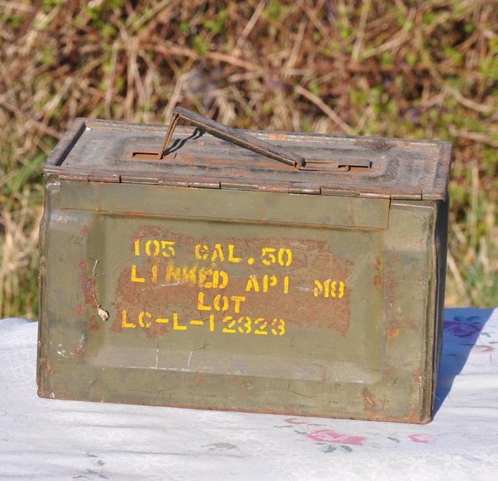 caisse a munitions . 50 en metal, Collections, Objets militaires | Général, Armée de terre, Enlèvement ou Envoi