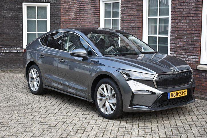 Skoda Enyaq 60 Selection - Panoramadak - BTW /Nieuwauto, Auto's, Skoda, Bedrijf, ABS, Adaptieve lichten, Adaptive Cruise Control