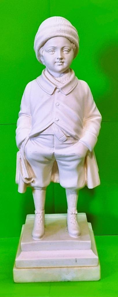 Marmeren beeld van jongen met schaatsen, G.Bessi., Antiek en Kunst, Kunst | Beelden en Houtsnijwerken, Ophalen of Verzenden