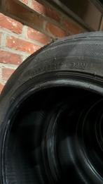 4 pneus Bridgestone 225/45/17 avec support, Enlèvement