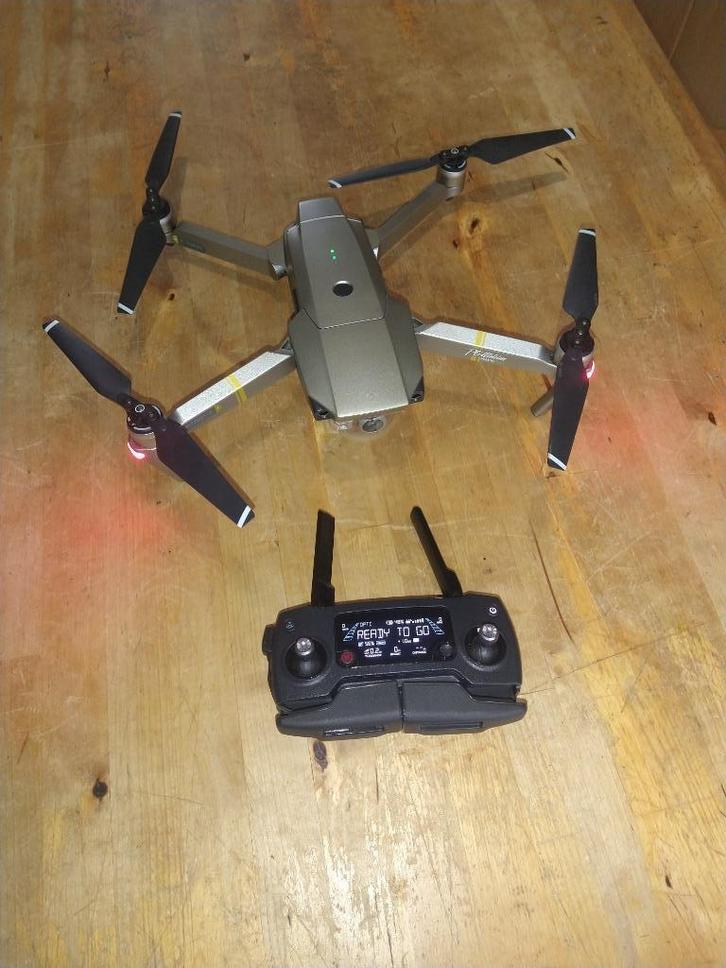 Drone DJI Mavic Pro Platinum + toebehoren, Hobby en Vrije tijd, Modelbouw | Radiografisch | Helikopters en Quadcopters, Gebruikt
