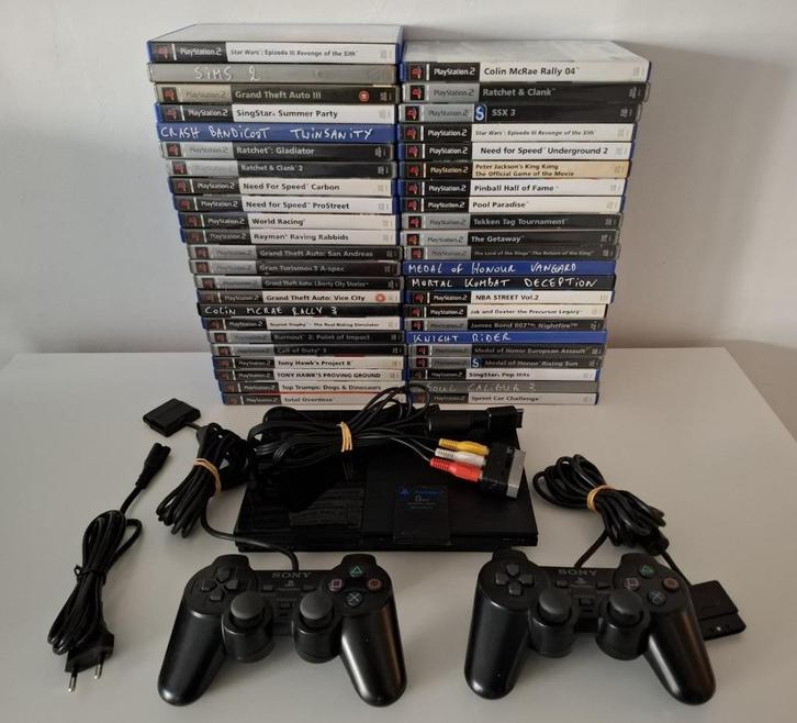 PS2 Slim met 2 controllers, Memory Card en 45 games, Games en Spelcomputers, Spelcomputers | Sony PlayStation 2, Gebruikt, Slim