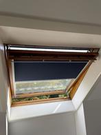 VELUX Dakraam(doubbelglas)+ VELUX screen(rolgordijn) DKL, Doe-het-zelf en Bouw, Ophalen, Gebruikt, 80 tot 120 cm, 80 tot 120 cm