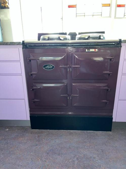 AGA GC3 fornuis op gas, Elektronische apparatuur, Fornuizen, Zo goed als nieuw, Vrijstaand, Gas, 3 kookzones of minder, 85 tot 90 cm