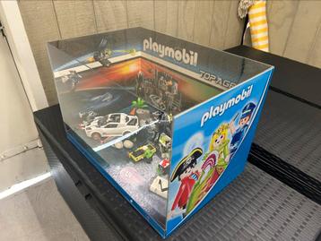 Playmobil vitrine  mega bloks  dispay beschikbaar voor biedingen