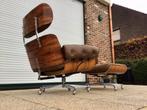 Vintage lounge chair and ottoman 1960s, Gebruikt, Ophalen of Verzenden