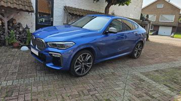 BMW X6 M50i 